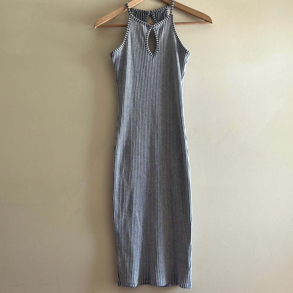 Seductions Keyhole Dress